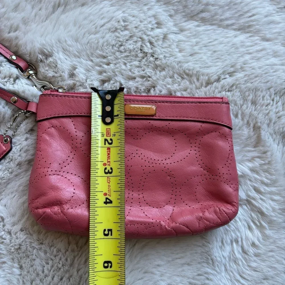 Coach F47330 Perforated pink Leather Wristlet wallet‎ purse clutch